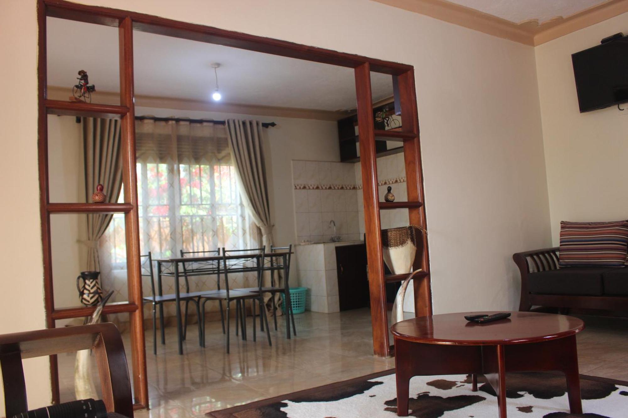 Fort Portal Montane Safaris Hotel מראה חיצוני תמונה