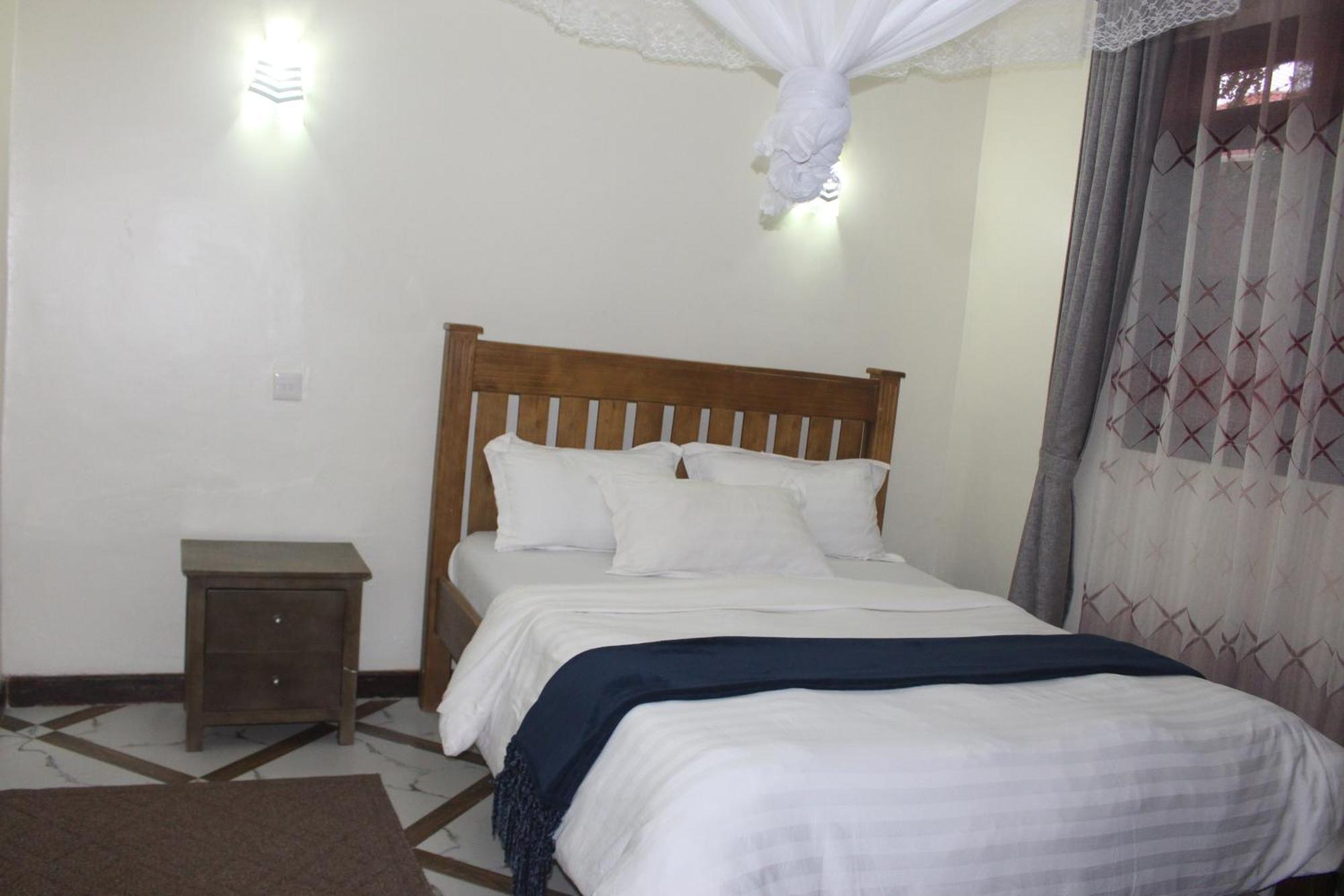 Fort Portal Montane Safaris Hotel מראה חיצוני תמונה